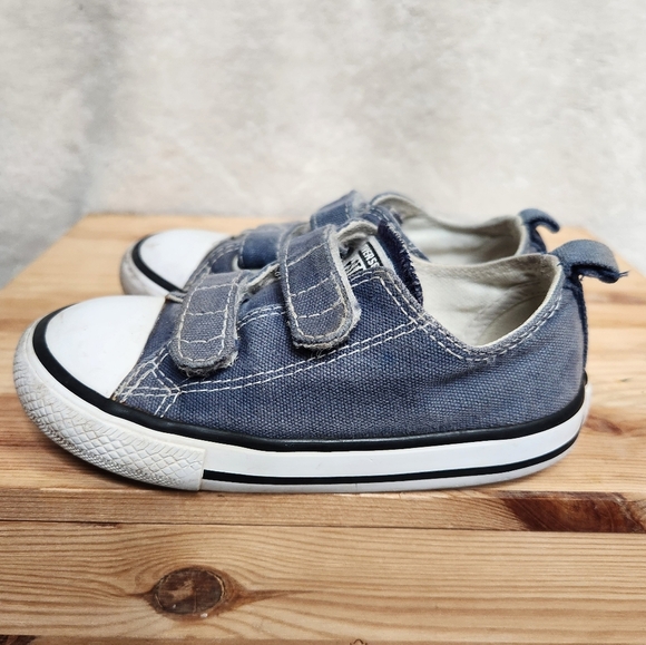 SOLD 🌟 Converse Toddler Blue Denim Double Strap Low Top Unisex Sneakers Size 8 - Picture 4 of 11